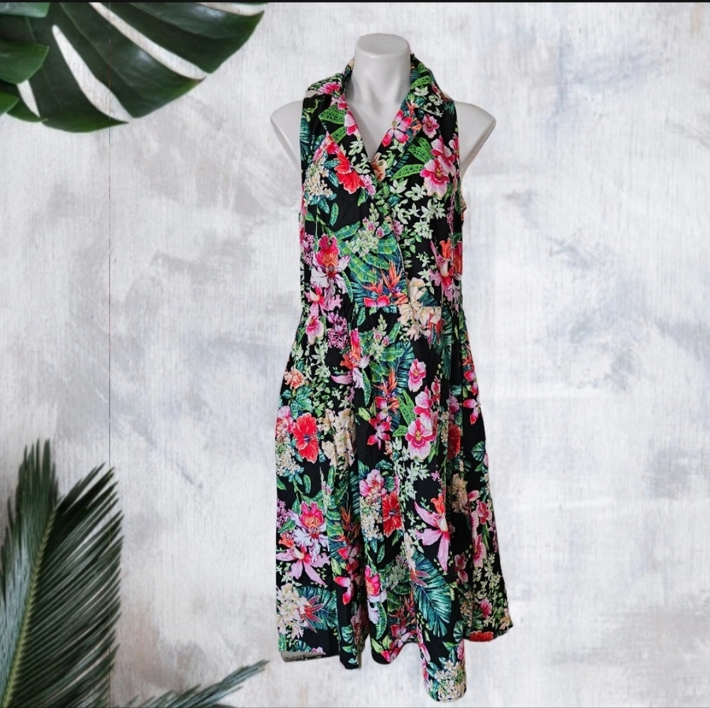 In Cinq Tropical Collared Dress
